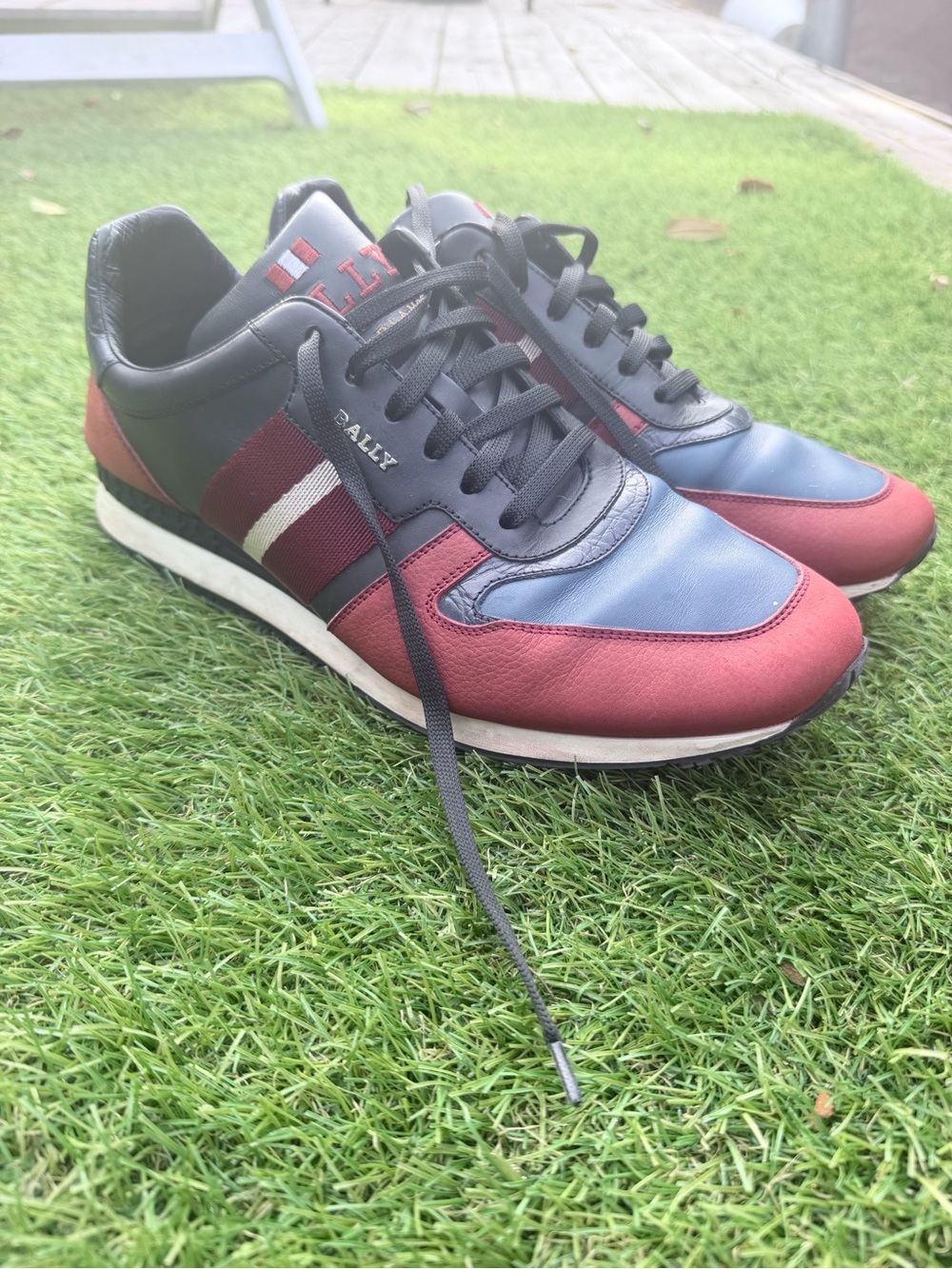 Bally Leather & Textile Runner in Navy, Burgundy and Black